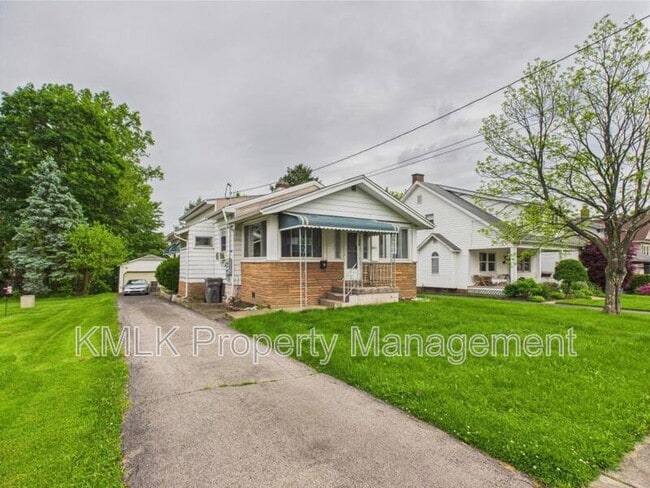 property at 1654 Wakefield Ave