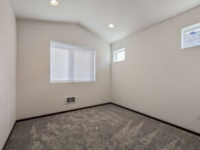 1925 Lombard Ave in Everett, WA - Building Photo - Building Photo