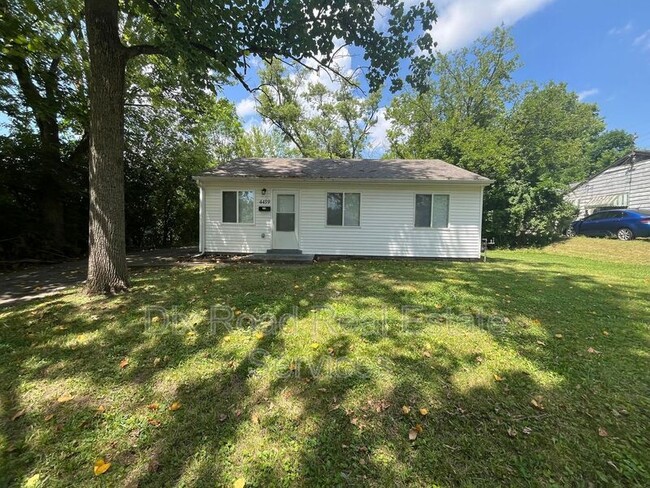 property at 4459 Catalina Ave