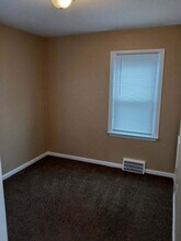 12075 Rossiter St in Detroit, MI - Building Photo - Building Photo
