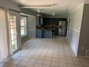 4911 57th St in Lubbock, TX - Building Photo - Building Photo