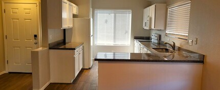 6401 S 22nd Ave in Phoenix, AZ - Building Photo - Building Photo