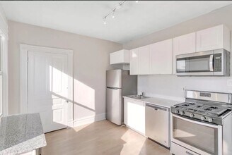 5815 Ellsworth, Unit 1 in Pittsburgh, PA - Building Photo - Building Photo