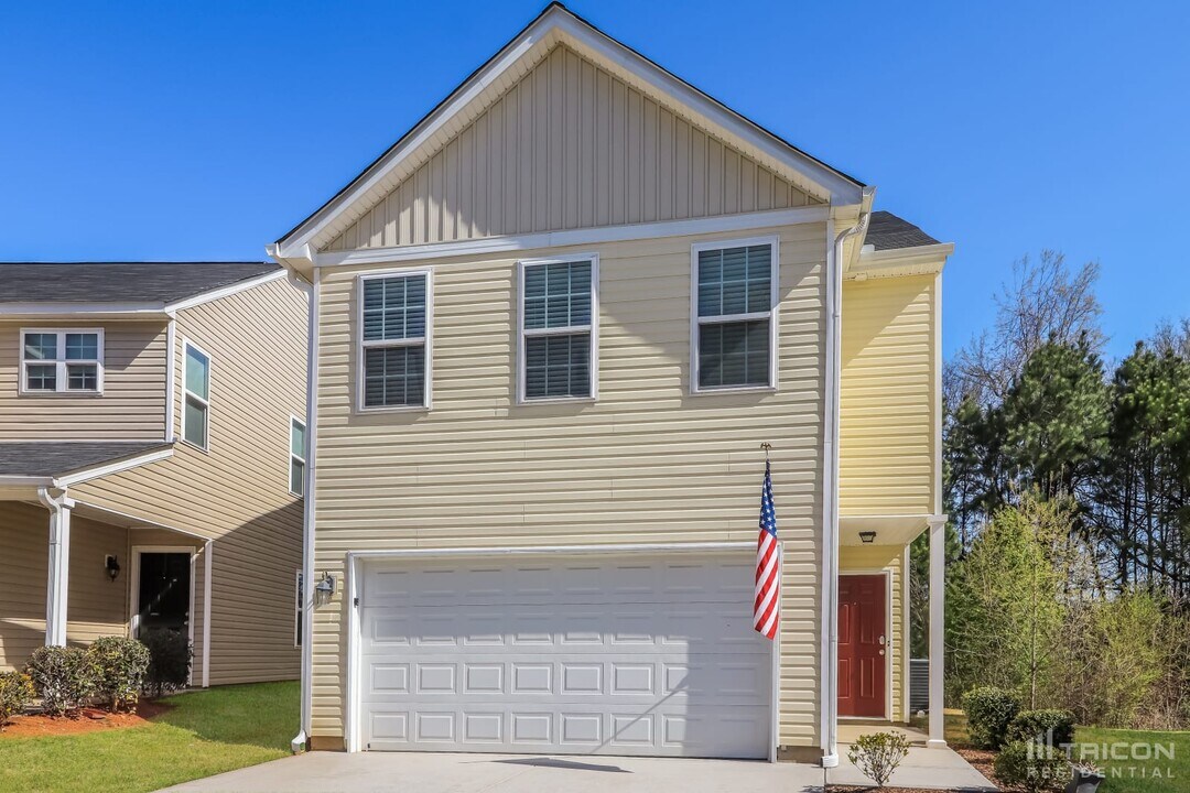24 Lila Way in Cartersville, GA - Building Photo