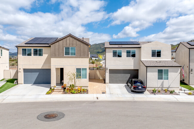 Castello by Tri Pointe Homes in Fallbrook, CA - Building Photo - Building Photo