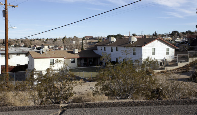 203 W Fredrick St in Barstow, CA - Building Photo - Building Photo