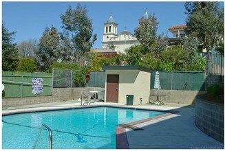 Villa Morada Apartments Hayward Ca For Rent California Pool Villa Morada Apartments In Hayward