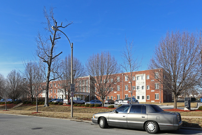 Leisure Living Community in St. Louis, MO - Foto de edificio - Building Photo