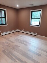 633 Wareham St, Unit 633 Wareham St. Plymouth in Middleboro, MA - Foto de edificio - Building Photo