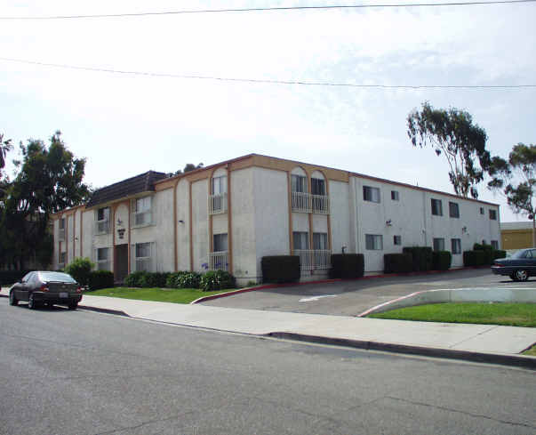 8421 Carlisle Dr in San Diego, CA - Building Photo - Building Photo