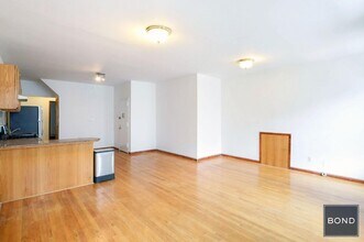 797 6th Ave in New York, NY - Building Photo - Building Photo