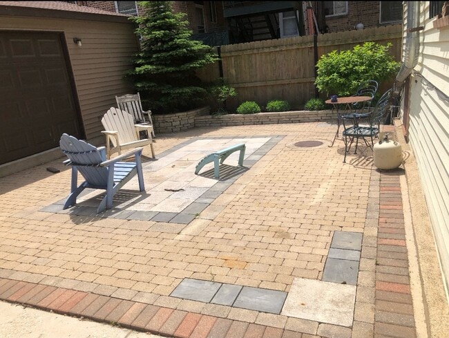 6307 n Wayne ave, Unit 3 in Chicago, IL - Foto de edificio - Building Photo