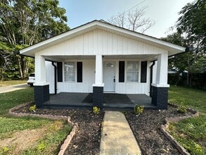 2112 Steadman St in Kingsport, TN - Building Photo - Building Photo