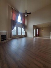 501 Dinge Bay Dr in Round Rock, TX - Foto de edificio - Building Photo