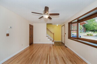 44 Gillis St in Nashua, NH - Building Photo - Building Photo