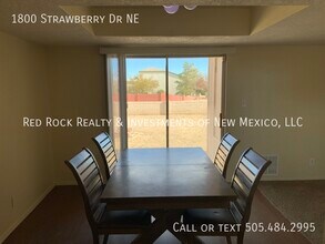 1800 Strawberry Dr NE in Rio Rancho, NM - Building Photo - Building Photo