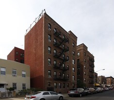 31-77 32nd St Apartments