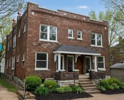 4746 Nebraska Ave, Unit 4746 2F in St. Louis, MO - Building Photo