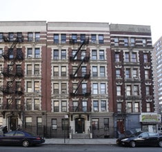 4 Manhattan Ave in New York, NY - Building Photo - Building Photo