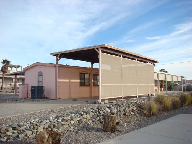 3035 William Dr in Lake Havasu City, AZ - Building Photo - Building Photo