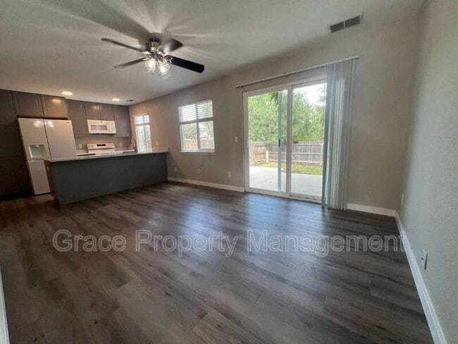12612 Fairfax St in Thornton, CO - Building Photo - Building Photo