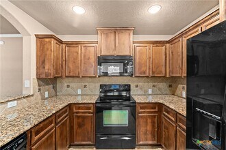 707 Brooklyn Kay Dr in Killeen, TX - Building Photo - Building Photo