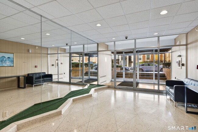 125 Prospect St in Stamford, CT - Foto de edificio - Building Photo