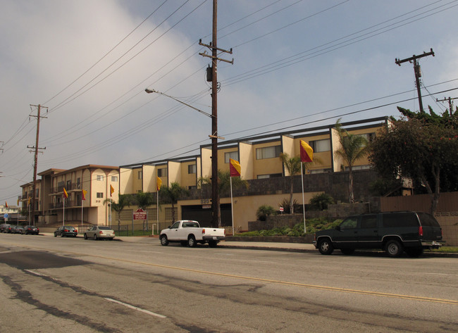 Prospect Village Apartments in Redondo Beach, CA - Building Photo - Building Photo