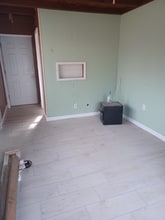 70 Maple St in Lampe, MO - Foto de edificio - Building Photo