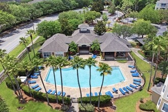 7801 Point Meadows Dr, Unit 4304 in Jacksonville, FL - Building Photo - Building Photo