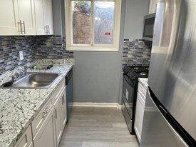 7178 Donnell Pl in Forestville, MD - Building Photo