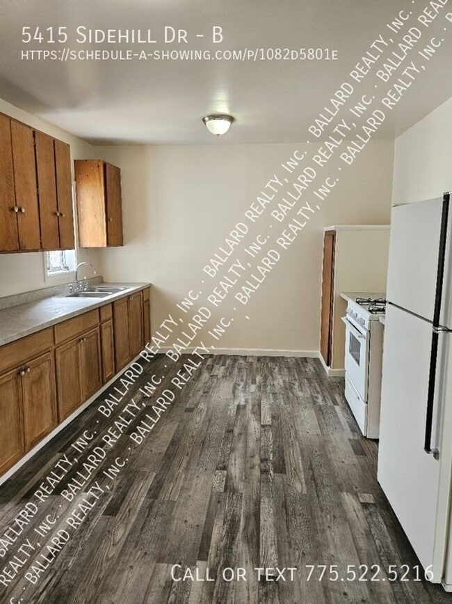 5415 Sidehill Dr in Sun Valley, NV - Building Photo - Building Photo