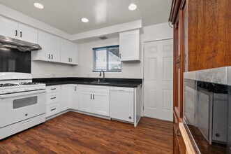 6233 Hobart St in San Diego, CA - Building Photo - Building Photo