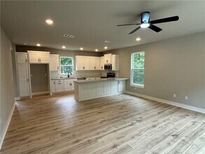 7 Prestwick Ln in Bella Vista, AR - Building Photo - Building Photo