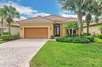 9118 Limestone Ln in Naples, FL - Building Photo - Building Photo