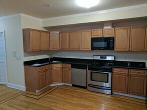 4407 Palisade Ave, Unit 3 in Union City, NJ - Foto de edificio - Building Photo