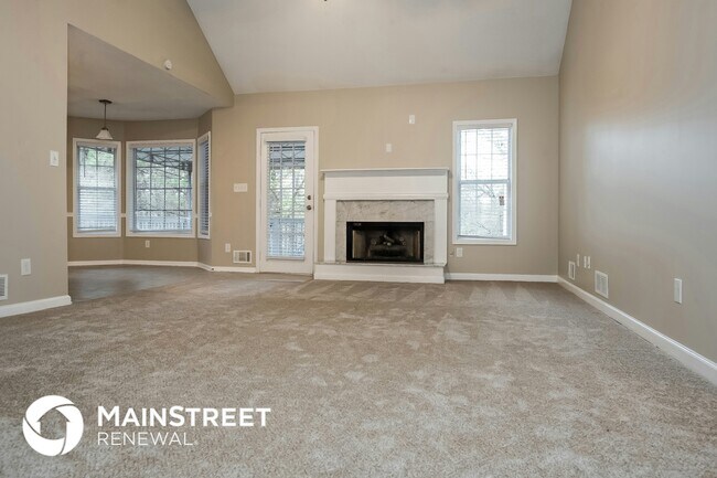 300 Dailey's Plantation Dr in Mcdonough, GA - Building Photo - Building Photo