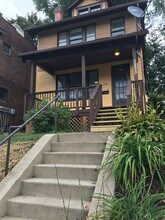 1230 Arkansas Ave in Pittsburgh, PA - Building Photo - Building Photo
