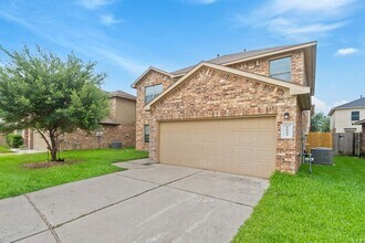 2043 Harmon Park Ct in Spring, TX - Building Photo - Building Photo