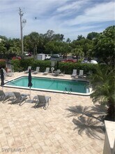 216 Banyan Blvd in Naples, FL - Building Photo - Building Photo