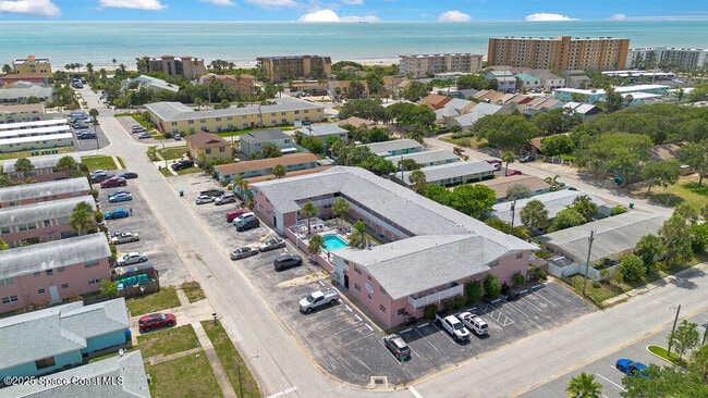 401 Monroe Ave in Cape Canaveral, FL - Building Photo - Building Photo