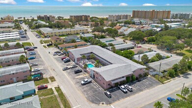 401 Monroe Ave in Cape Canaveral, FL - Building Photo - Building Photo