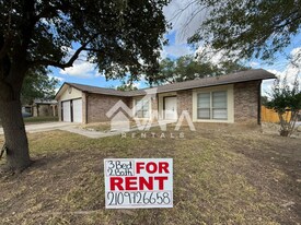1078 Frost Fire in San Antonio, TX - Building Photo