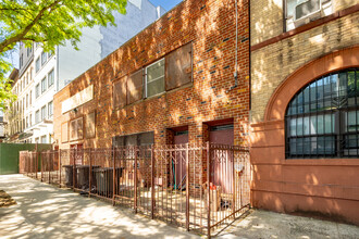 806 Classon Avenue in Brooklyn, NY - Building Photo - Building Photo