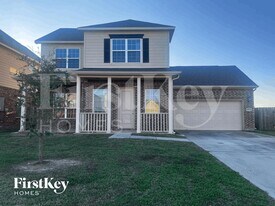 6434 Upper Leaf Ct in San Leon, TX - Building Photo