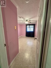 7610 Anaka Dr in Mississauga, ON - Building Photo - Building Photo