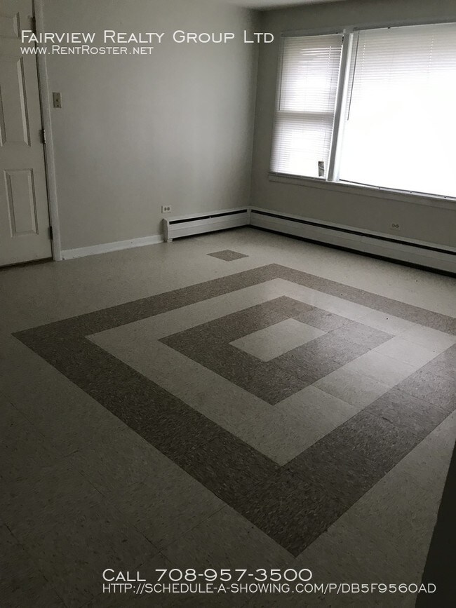 13940 S Edbrooke Ave-Unit -3E in Riverdale, IL - Building Photo - Building Photo