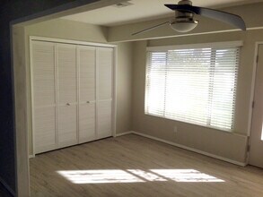 10319 W Deanne Dr in Sun City, AZ - Building Photo - Building Photo