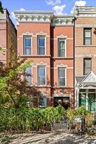 1102 N Wolcott Ave in Chicago, IL - Building Photo