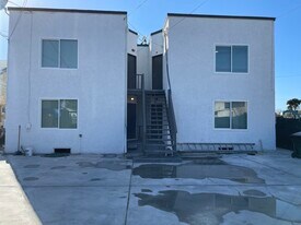 4606 S Normandie Ave, Unit Bottom 2 in Los Angeles, CA - Building Photo